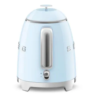 Smeg KLF05PBEU mini rychlovarná konvice, 0, 8 l / 3 šálky, 1400 W, styl 50. let, pastelově modrá
