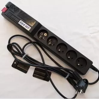 19" rozvodný panel ACAR 5x230V, vypínač, indikátor napětí, přepěťová ochrana, kabel 3m